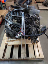 Load image into Gallery viewer, TRANSFER CASE Armada Pathfinder QX56 2008 08 2009 09 10 11 12 13 - NW369061