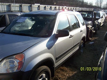 Load image into Gallery viewer, RADIO Honda CR-V 2002 02 2003 03 2004 04 - MM14280
