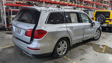 Load image into Gallery viewer, CARRIER ASSEMBLY Gl350 Gl450 Gl550 GL63 AMG GLE300 DCP 12-19 - NW443268