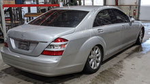 Load image into Gallery viewer, WHEEL RIM S450 Cdn S550 S600 S63 S65 SL55 SL550 SL600 07-09 18x8-1/2 - NW475530