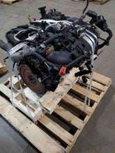 Load image into Gallery viewer, Carrier Assembly Ford Explorer 2015 - NW382003
