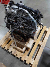 Load image into Gallery viewer, TRANSFER CASE Toyota 4 Runner 2001 01 2002 02 - NW389434