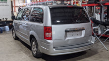 Load image into Gallery viewer, SIDE VIEW MIRROR Caravan Town & Country 08 09 10 Right - NW382321
