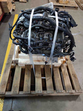Load image into Gallery viewer, Steering Gear Rack Cadillac CTS 2013 - NW404028