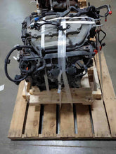 Load image into Gallery viewer, FRONT KNEE Honda Pilot 09 10 11 12 13 14 15 Right - NW517890