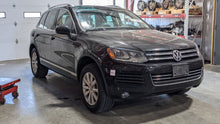 Load image into Gallery viewer, Throttle Body Volkswagen Touareg 2011 - NW415892