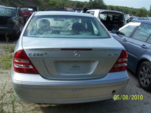 Load image into Gallery viewer, REMOTE CD CHANGER C230 C240 C280 C320 C350 C55 CLK320 04-12 - MM471522