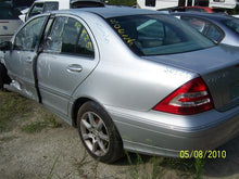 Load image into Gallery viewer, REMOTE CD CHANGER C230 C240 C280 C320 C350 C55 CLK320 04-12 - MM471522