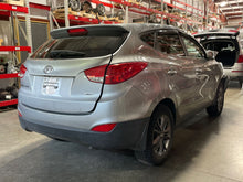 Load image into Gallery viewer, TRANSFER CASE Tucson Sportage 10 11 12 13 14 15 16 - NW424739