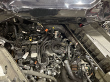 Load image into Gallery viewer, Carrier Assembly Ford Edge 2020 - NW424968