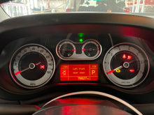 Load image into Gallery viewer, Radio FIAT 500 2014 - NW428708