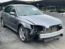 Load image into Gallery viewer, RADIATOR FAN ASSEMBLY Subaru Legacy 2005 05 2006 06 2007 07 08 09 10 11 2.5L - NW433099