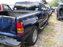 Load image into Gallery viewer, Radio SIERRA 1500 PICKUP 2004 - MM478324