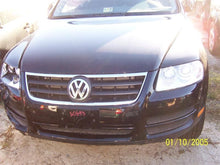 Load image into Gallery viewer, CD Changer Touareg Jetta Golf 2002 02 2003 03 2004 04 05 06 07 08 09 10 - MM1779549
