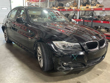 Load image into Gallery viewer, AC CONDENSER BMW Z4 323i 135i 328i 325i 2006 06 2007 07 2008 08 2009 09 10 11 12 - NW435484