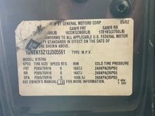 Load image into Gallery viewer, HEADLIGHT LAMP ASSEMBLY Silverado 1500 Pickup Silverado 2500 99-06 Right - NW476182