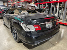 Load image into Gallery viewer, Axle Shaft MERCEDES E-CLASS 2011 - NW443897