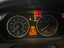 Load image into Gallery viewer, Fuel pump computer BMW 330i 328i 528i 525i 530i 2004 04 05 06 07 08 - 11 - NW448433