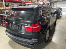 Load image into Gallery viewer, Fuel pump computer BMW 330i 328i 528i 525i 530i 2004 04 05 06 07 08 - 11 - NW448433