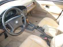 Load image into Gallery viewer, AC COMPRESSOR BMW 320i 525i M3 1992 92 93 - 99 - MM498178