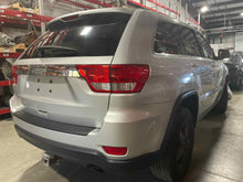 Load image into Gallery viewer, Rear Quarter Glass GRAND CHEROKEE 2011 - NW454029