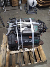 Load image into Gallery viewer, WIPER MOTOR XK8 1997 97 98 99 00 01 02 03 04 05 06 - NW457678