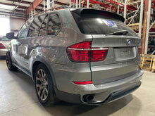 Load image into Gallery viewer, OUTER TAIL LIGHT LAMP BMW X5 X5M 2011 11 2012 12 2013 13 Left - NW531033