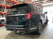 Load image into Gallery viewer, Radio Antenna Ford Explorer 2018 - NW460229