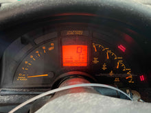 Load image into Gallery viewer, Radio Chevrolet Corvette 1993 - NW469608