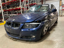 Load image into Gallery viewer, TRANSFER CASE BMW 530xi 528xi 328xi 332xi 2006 06 2007 07 2008 08 09 2010 10 - NW471763