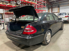 Load image into Gallery viewer, RADIATOR FAN ASSEMBLY Mercedes E350 E500 E55 E280 2005 05 2006 06 07 08 09 - 11 - NW484640