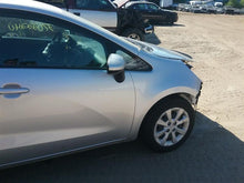Load image into Gallery viewer, POWER STEERING GEAR Kia Rio 12 13 14 15 16 17 - CTL231848