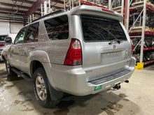 Load image into Gallery viewer, TAIL LIGHT LAMP ASSEMBLY Toyota 4 Runner 06 07 08 09 Right - NW489638