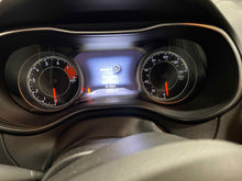 Load image into Gallery viewer, Strut Shock Jeep Cherokee 2019 - NW553966
