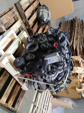 Load image into Gallery viewer, WINDSHIELD WIPER MOTOR C230 C250 C300 C350 C63 E250D E300 E350 08-15 - NW492715