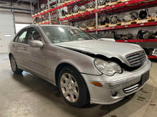 Load image into Gallery viewer, FENDER Mercedes C240 C320 C32 C230 2001 01 2002 02 2003 03 04 05 06 07 Left - NW501931