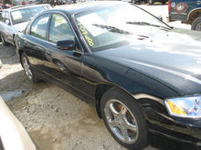 Load image into Gallery viewer, ALTERNATOR Mazda Millenia 95 96 97 98 99 00 01 02 2.3 - MM520984