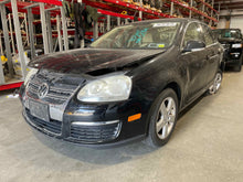 Load image into Gallery viewer, SIDE VIEW MIRROR Volkswagen Jetta 2005 05 2006 06 07 08 09 10 Right - NW508585