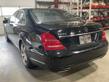 Load image into Gallery viewer, TRANSMISSION E350 E550 E63 S400 S450 Cdn S550 S600 S63 S65 10-11 AWD - NW509275