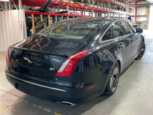 Load image into Gallery viewer, BODY CONTROL MODULE BCM COMPUTER Vanden Pl XJ XJL XJR 10-12 - NW508501