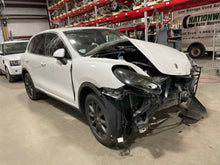 Load image into Gallery viewer, INFO-GPS SCREEN Porsche Cayenne 11 12 13 14 15 16 - NW509819