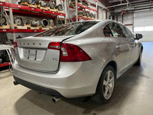 Load image into Gallery viewer, Exterior Door Handle VOLVO 60 SERIES 2012 - NW512550
