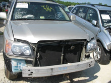 Load image into Gallery viewer, GRILLE Toyota Highlander 2001 01 2002 02 2003 03 - MM529576