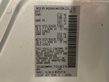 Load image into Gallery viewer, AIR CLEANER BOX JX35 QX60 Murano Murano Cross Cabriolet Pathfinder 13-16 - NW514269