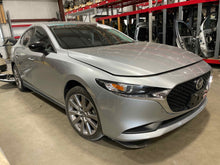 Load image into Gallery viewer, Info-Gps Screen Mazda 3 2020 - NW517305