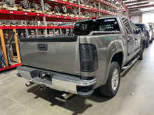 Load image into Gallery viewer, FRONT WINDOW REGULATOR Sierra Escalade Sierra Pickup 07 08 - 12 Right - NW522241