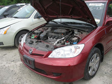 Load image into Gallery viewer, RADIO Honda Civic 2004 04 2005 05 AM/FM/CD - MM538347