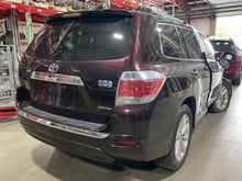 Load image into Gallery viewer, Steering Gear Rack HIGHLANDER 2013 - NW530562