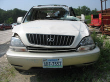 Load image into Gallery viewer, CD CHANGER Lexus RX300 1999 99 2000 00 01 02 03 - MM541521