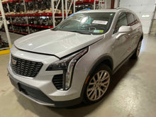 Load image into Gallery viewer, Air Cleaner Box Cadillac XT4 2019 - NW531759